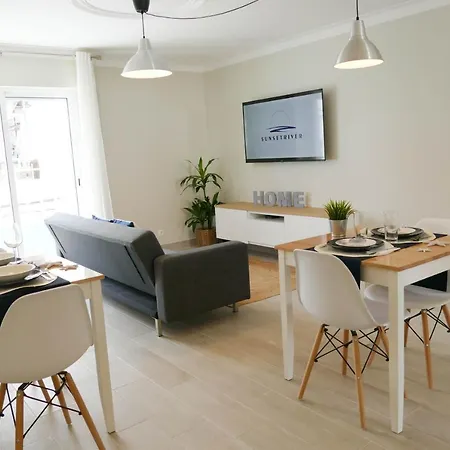 בית נופש Sunsetriver *